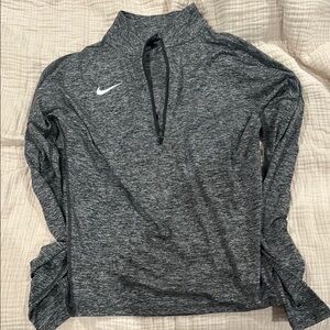 Nike Women's Gray Long Sleeve Top